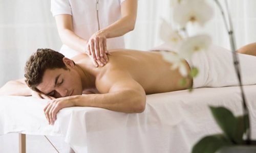 Massagem Tailandesa: Uma Jornada de Relaxamento e Cura